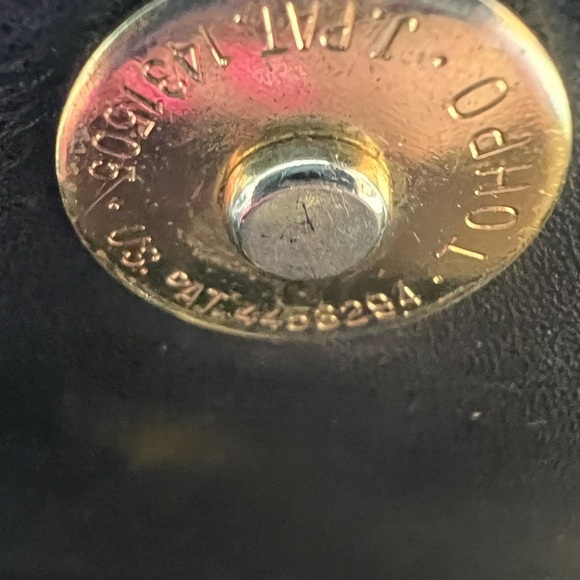 Gucci Black Embossed Shoulder Bag - Picture 11 of 11